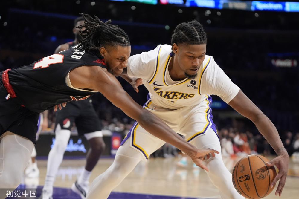 巧妙的低射 巧妙的低射