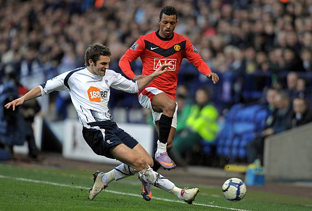 着职业足球 着职业足球