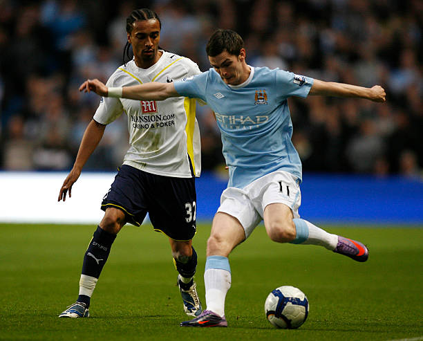 受采访时提 受采访时提